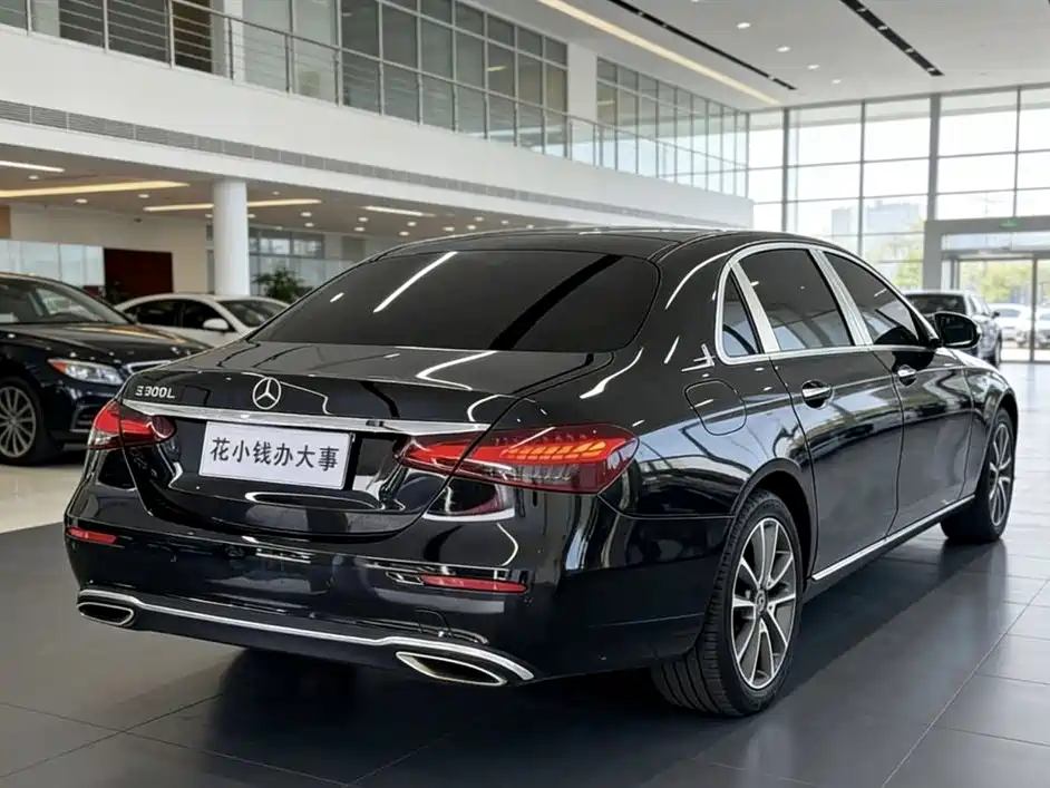 Mercedes-Benz E-Class 2017 E 300 L Luxury фото 4