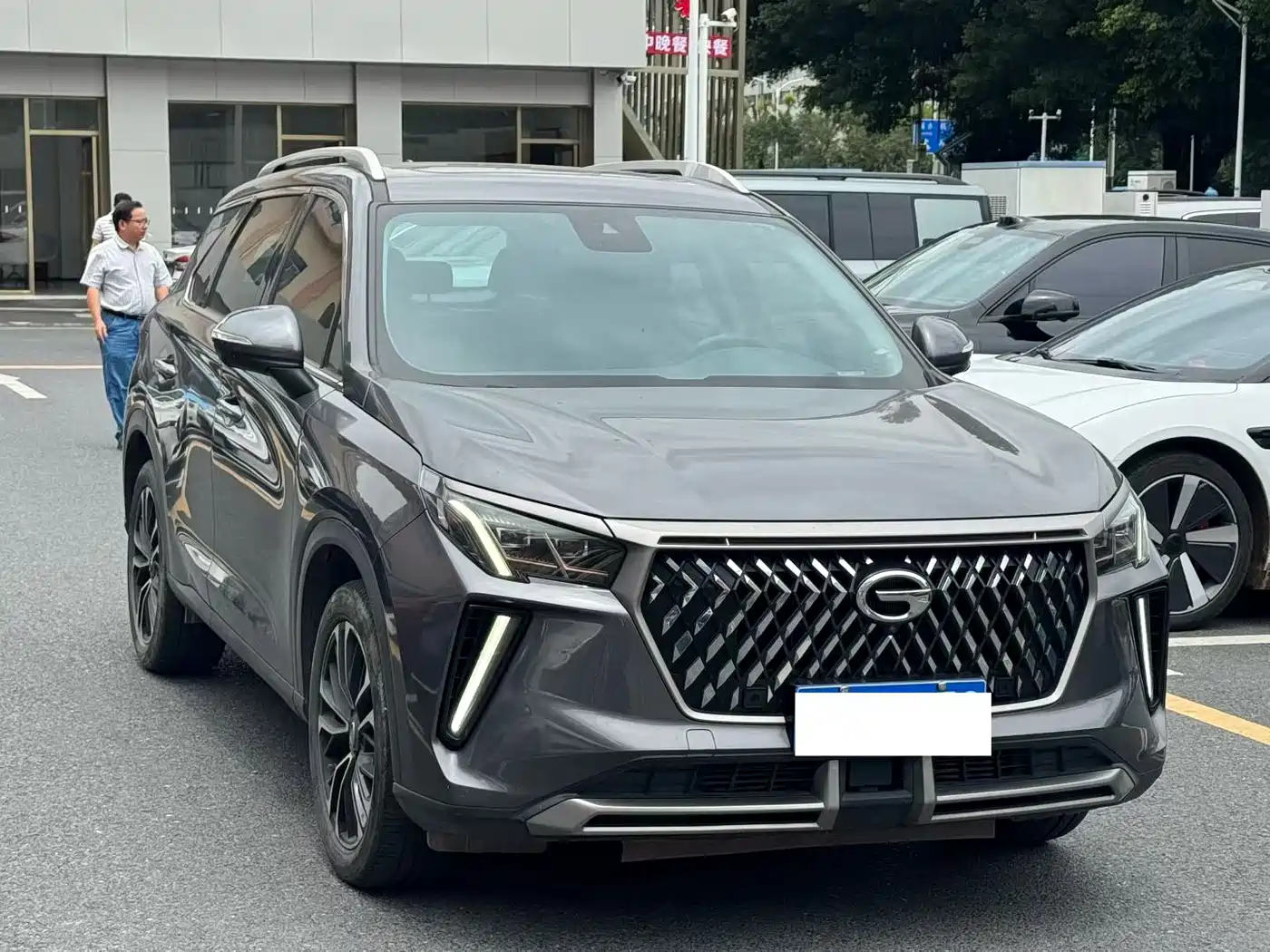 GAC Trumpchi Trumpchi GS4 PLUS 2021 390T Automatic Nebula Edition фото 2