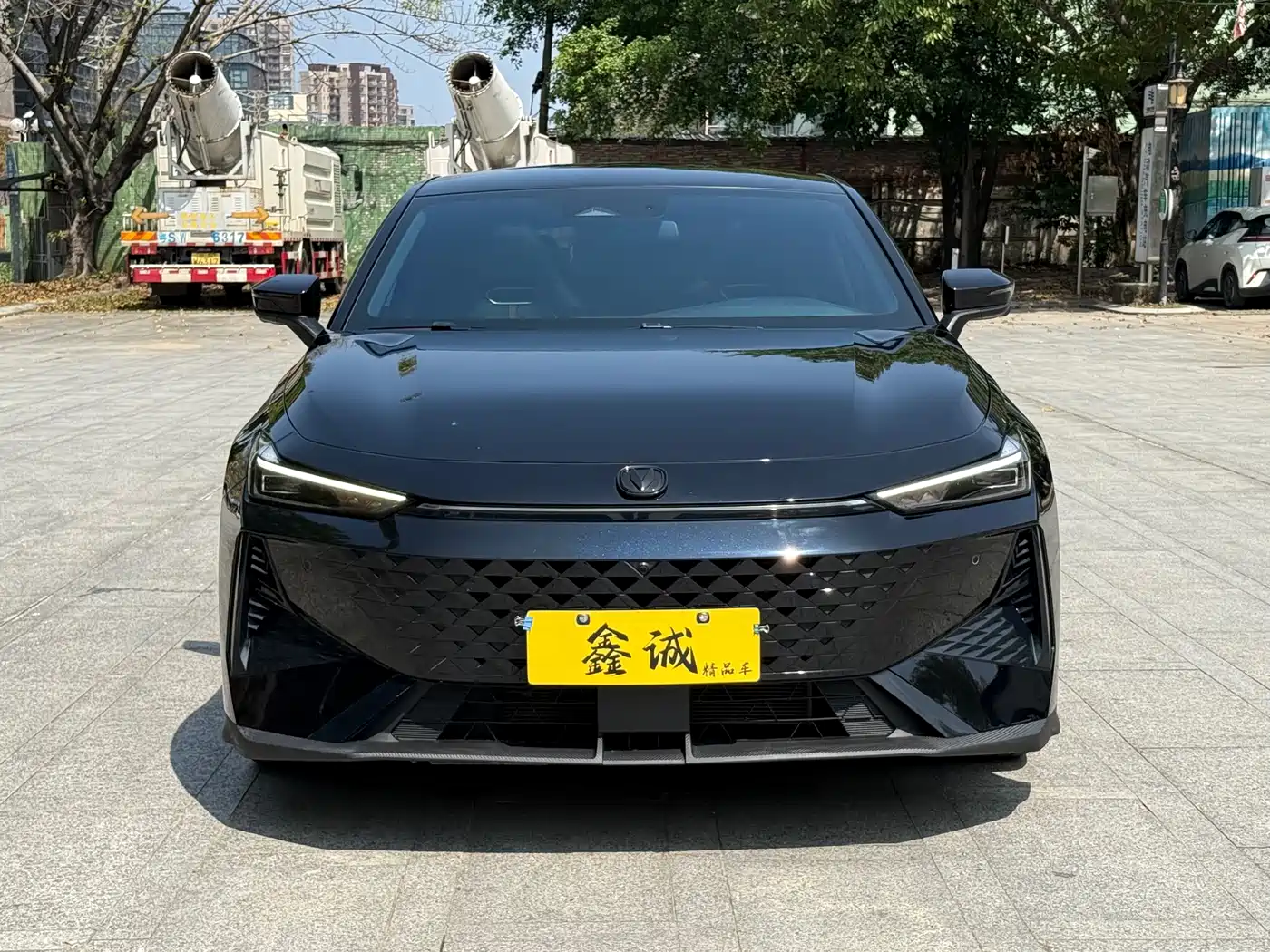 CHANGAN UNI-V