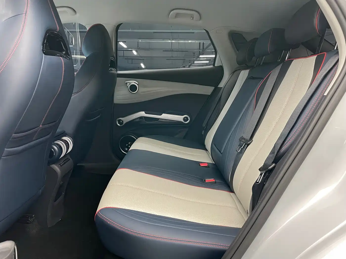 BYD Yuan PLUS 2022 510KM Premium фото 13