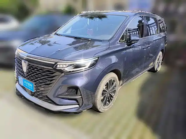 Roewe iMAX8 2022