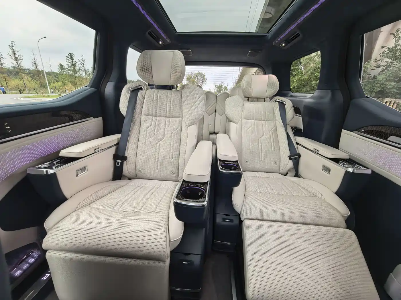 ZEEKR EXTREME KRYPTON 009