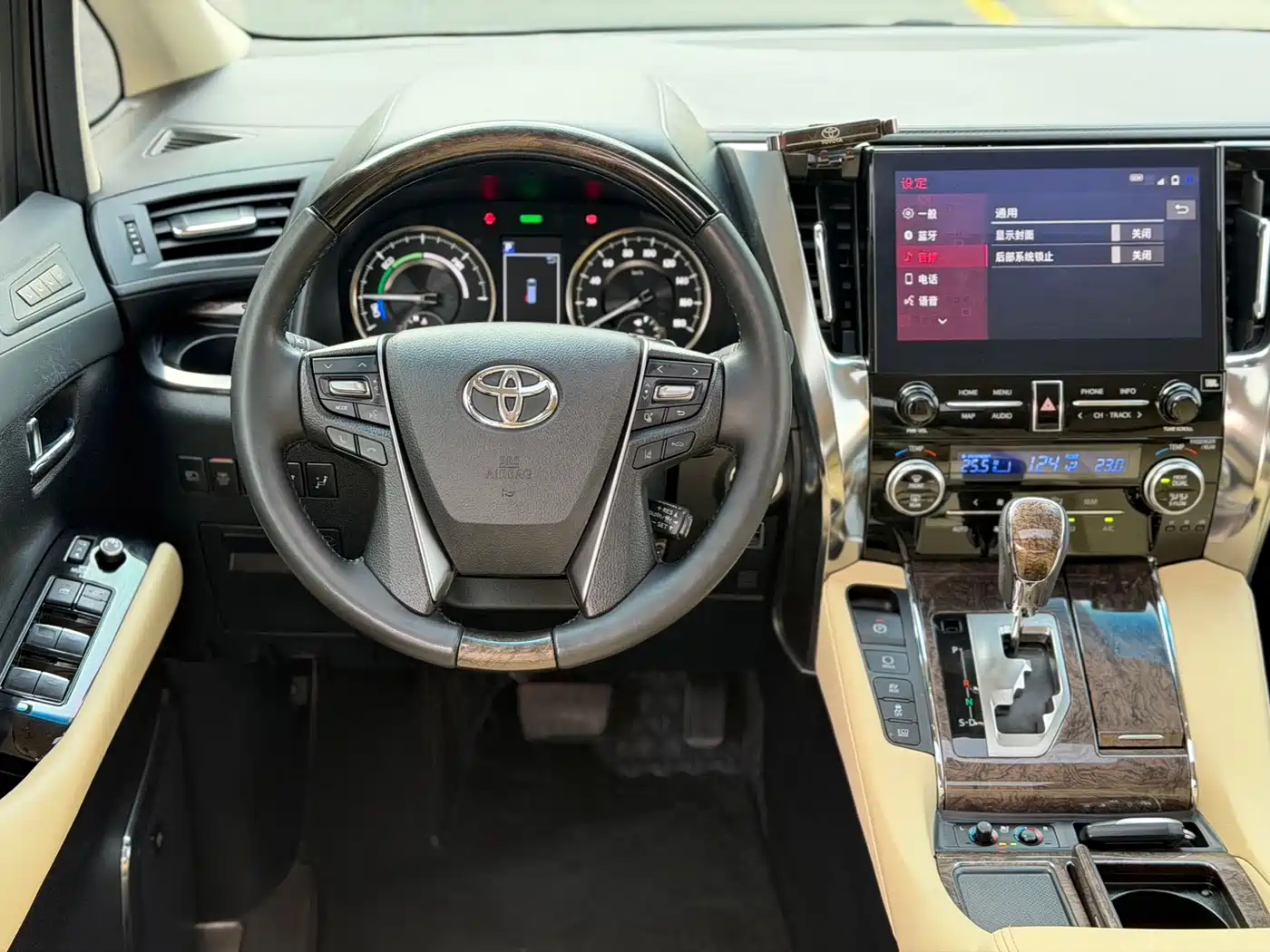 Toyota Alphard 2021 Hybrid 2.5L Premium фото 11