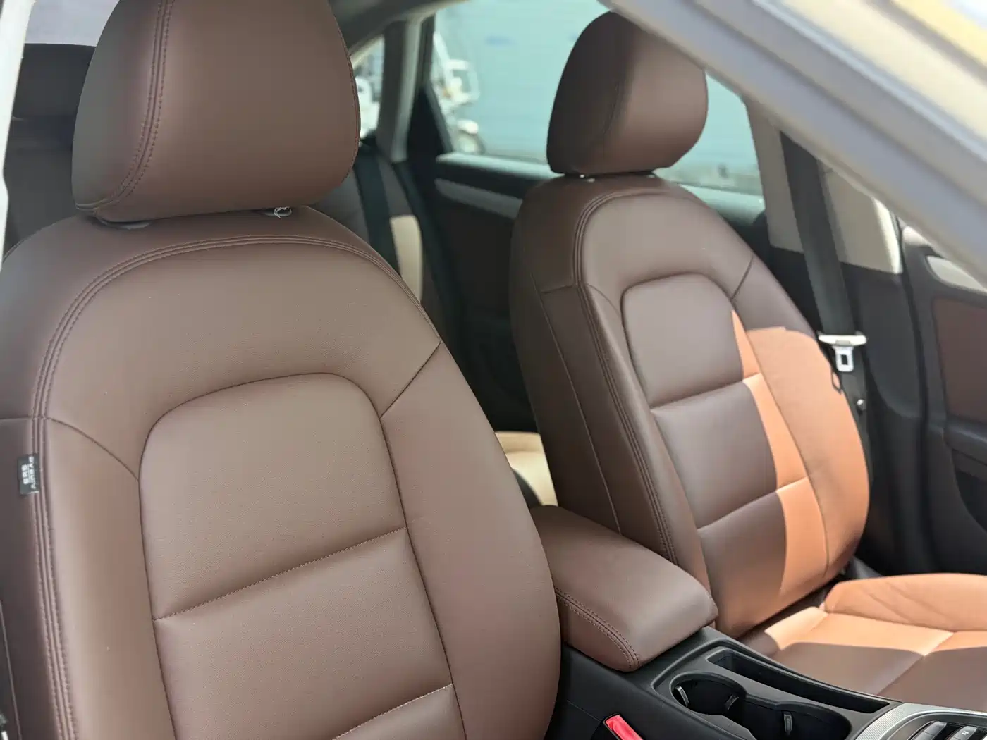 Audi A4L 2016 35 TFSI Automatic Standard фото 8