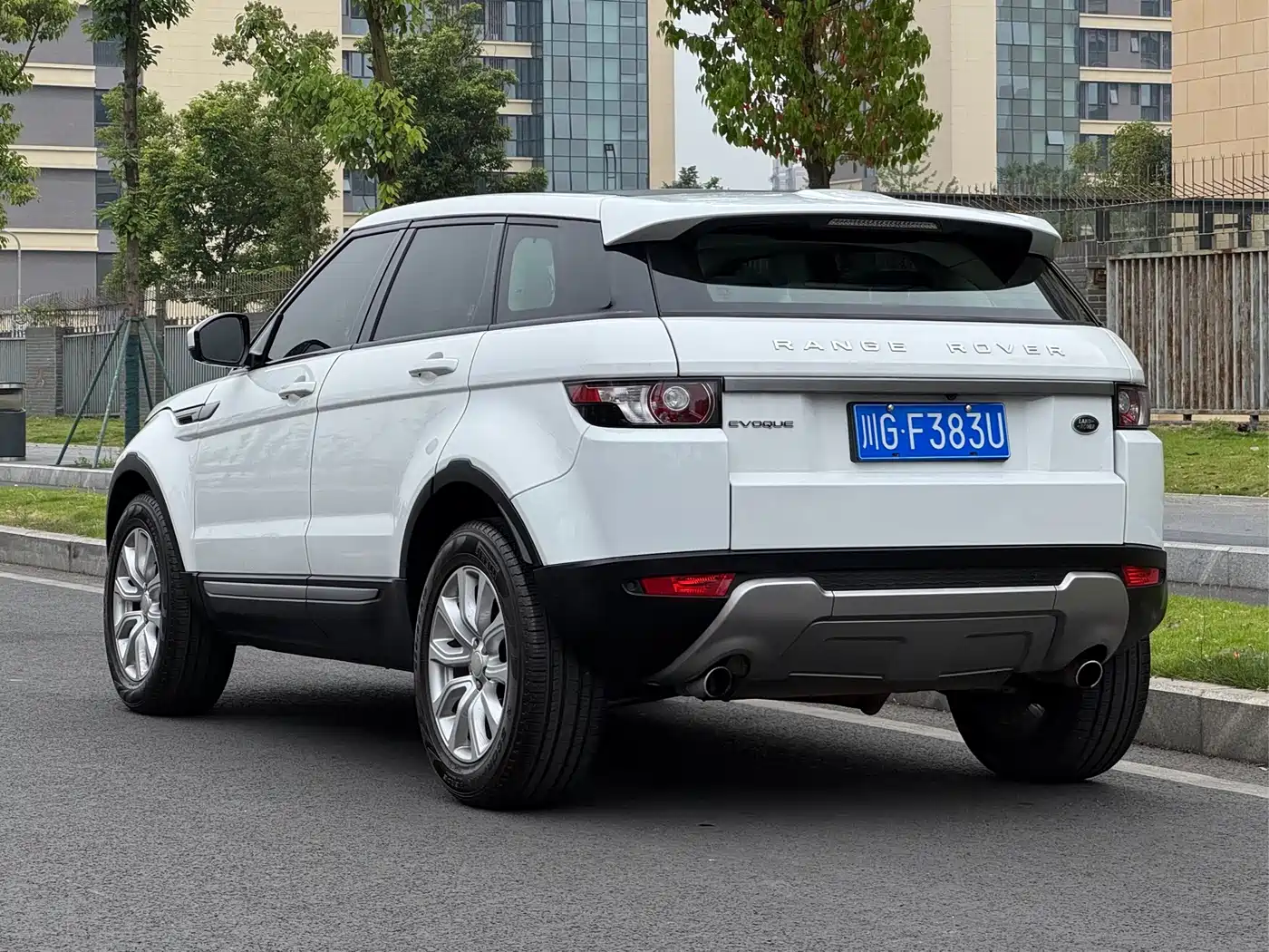 Фото 15 - Land Rover Range Rover Evoque