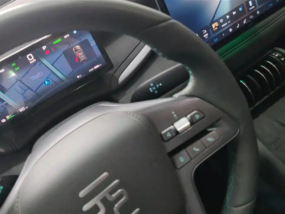 BYD Yuan PLUS 2025 Smart Drive 510KM Surpass Edition фото 16