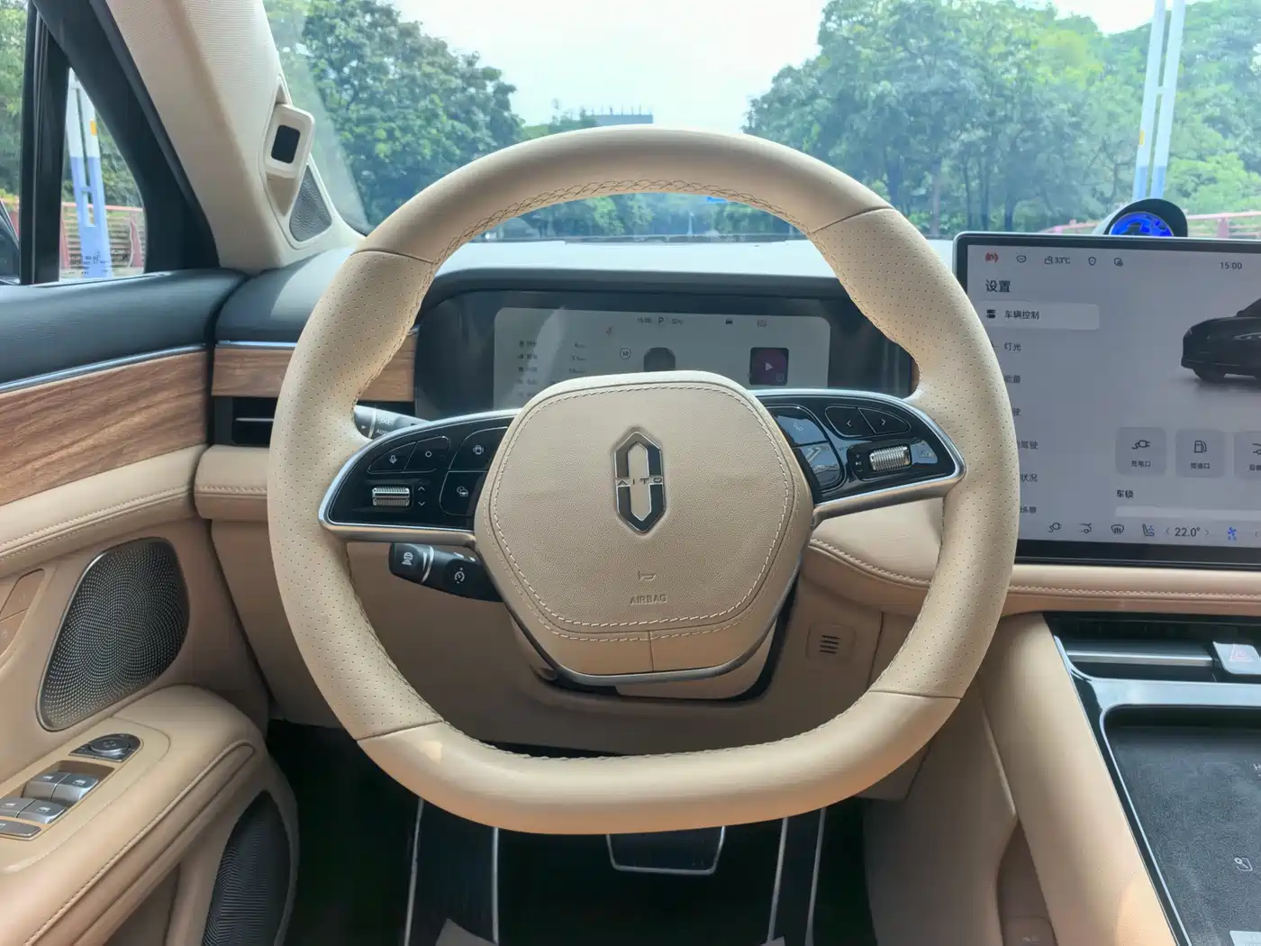 AITO Wenjie AITO M5 2024 Extended Range Max RWD Advanced Smart Driving Edition фото 10