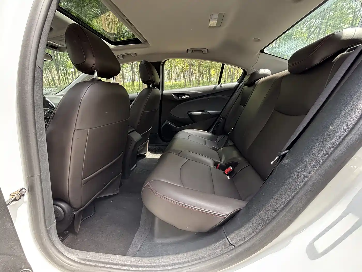 Chevrolet Cruze 2017 1.5L Automatic Pioneer Sunroof фото 7