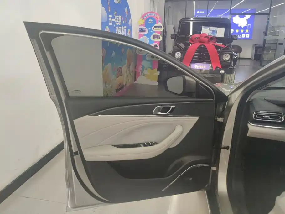 Geely Galaxy Galaxy Stellar 6 2025 2025 Base Version