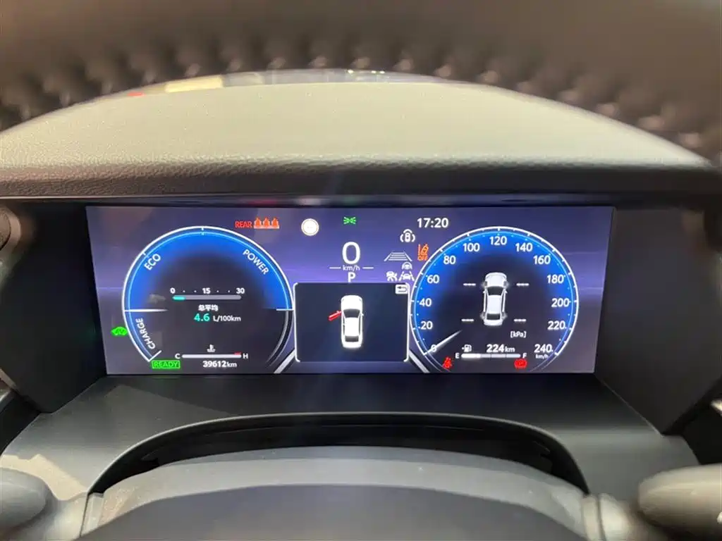Toyota Camry 2024 Hybrid 2.0HG Premium Edition фото 3