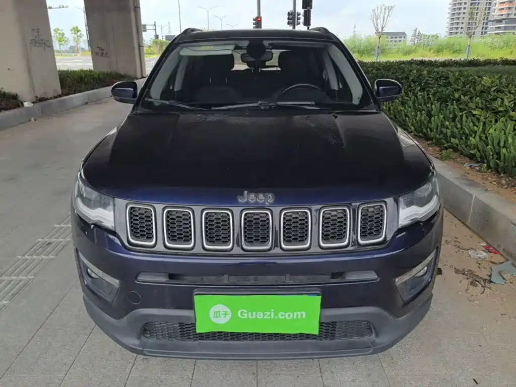 Jeep Compass 2020 2019 220T Automatic Family Edition