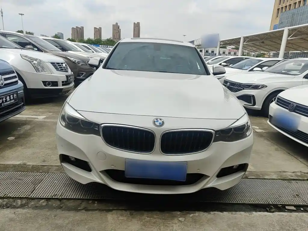 BMW 3 Series GT 2021 2020 320i M Sport Package