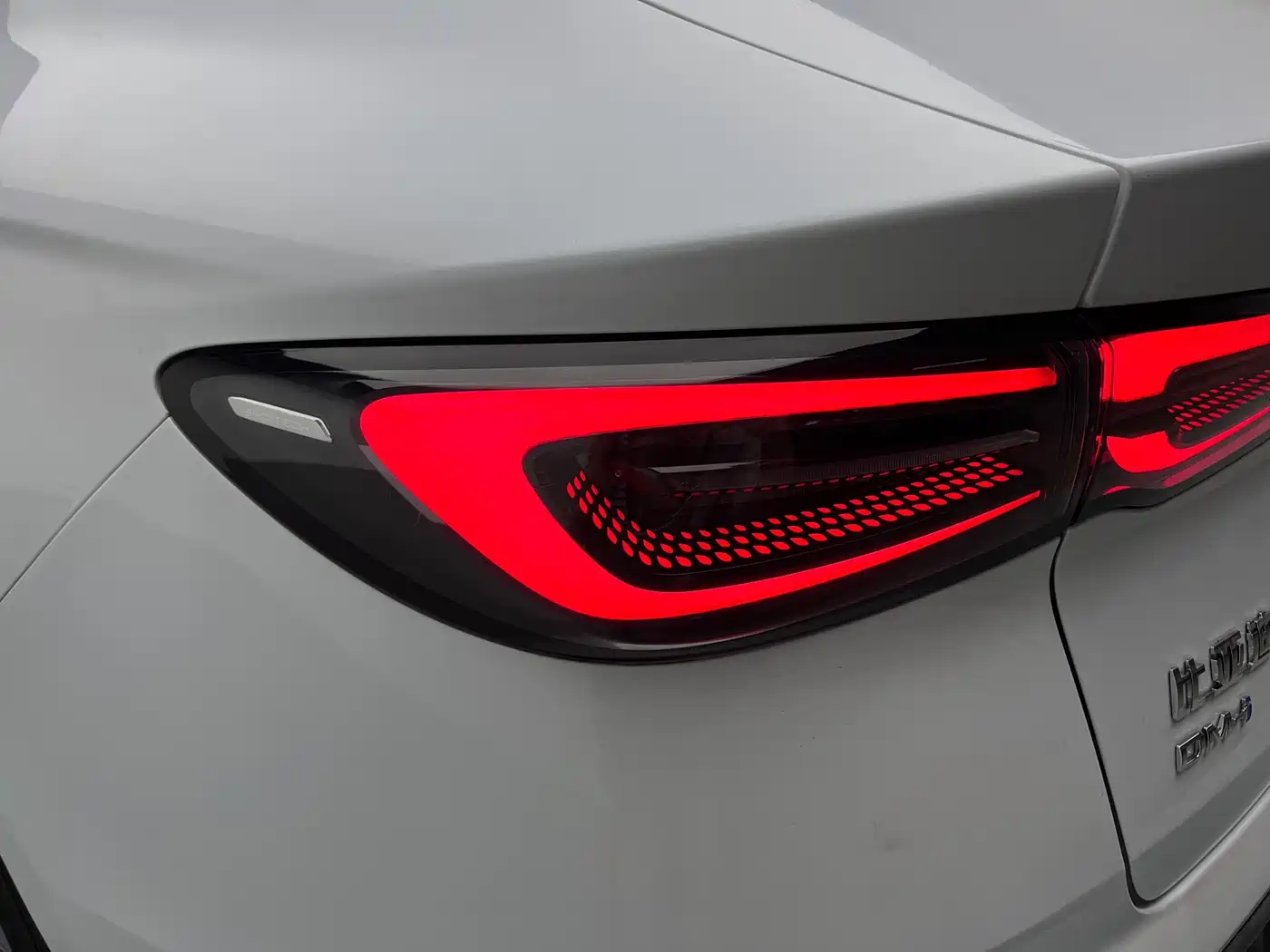 BYD Seal 06 New Energy 2025 DM-i Smart Drive 80KM Luxury фото 9