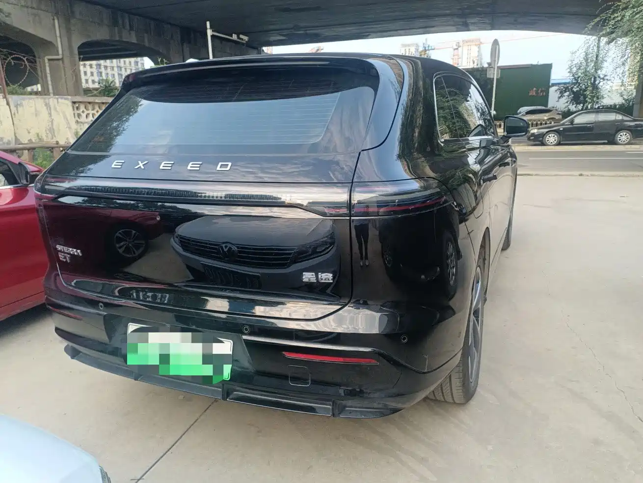 Exeed Exlantix ET 2025 2024 Model Extended Range 200 Pro