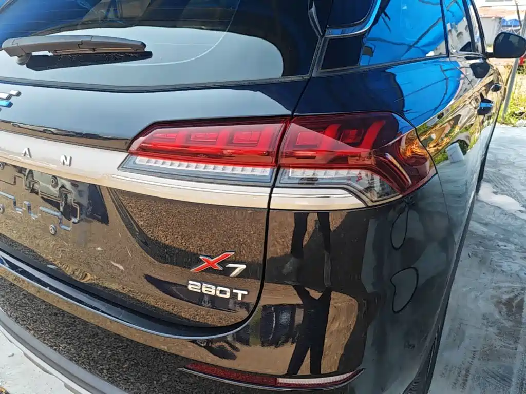 Changan Oshan X7 2021 2021 1.5T Automatic Premium