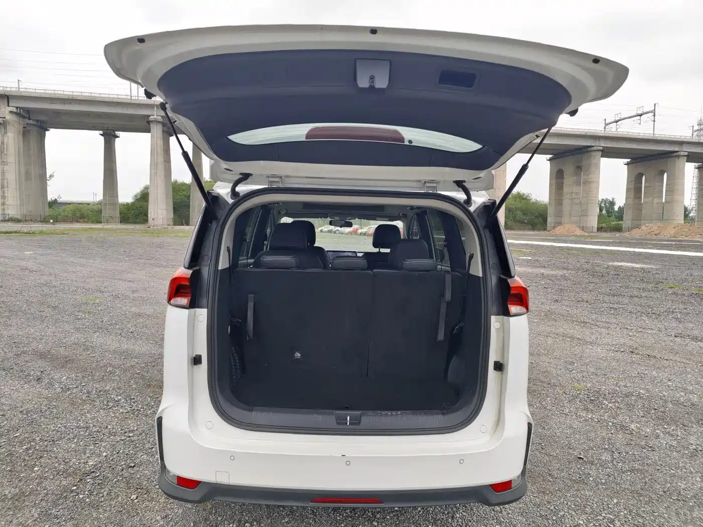 SAIC MAXUS CHASE G50