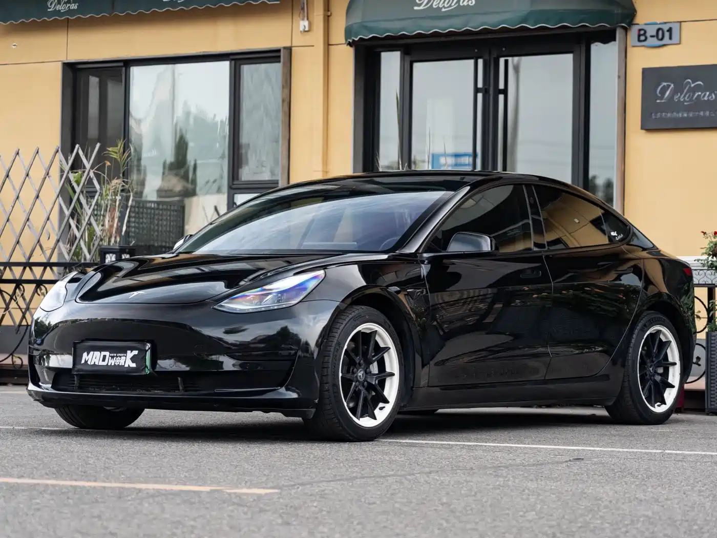 Tesla Model 3 2021