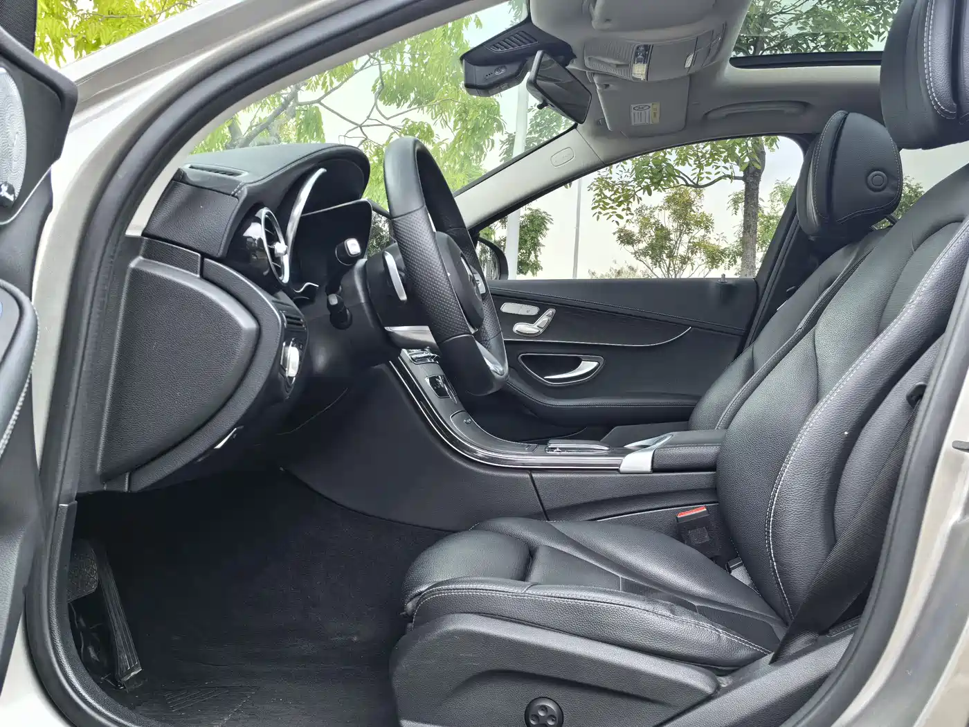 Mercedes-Benz C-Class 2021 C 260 L Sport Starry Exclusive Edition фото 7