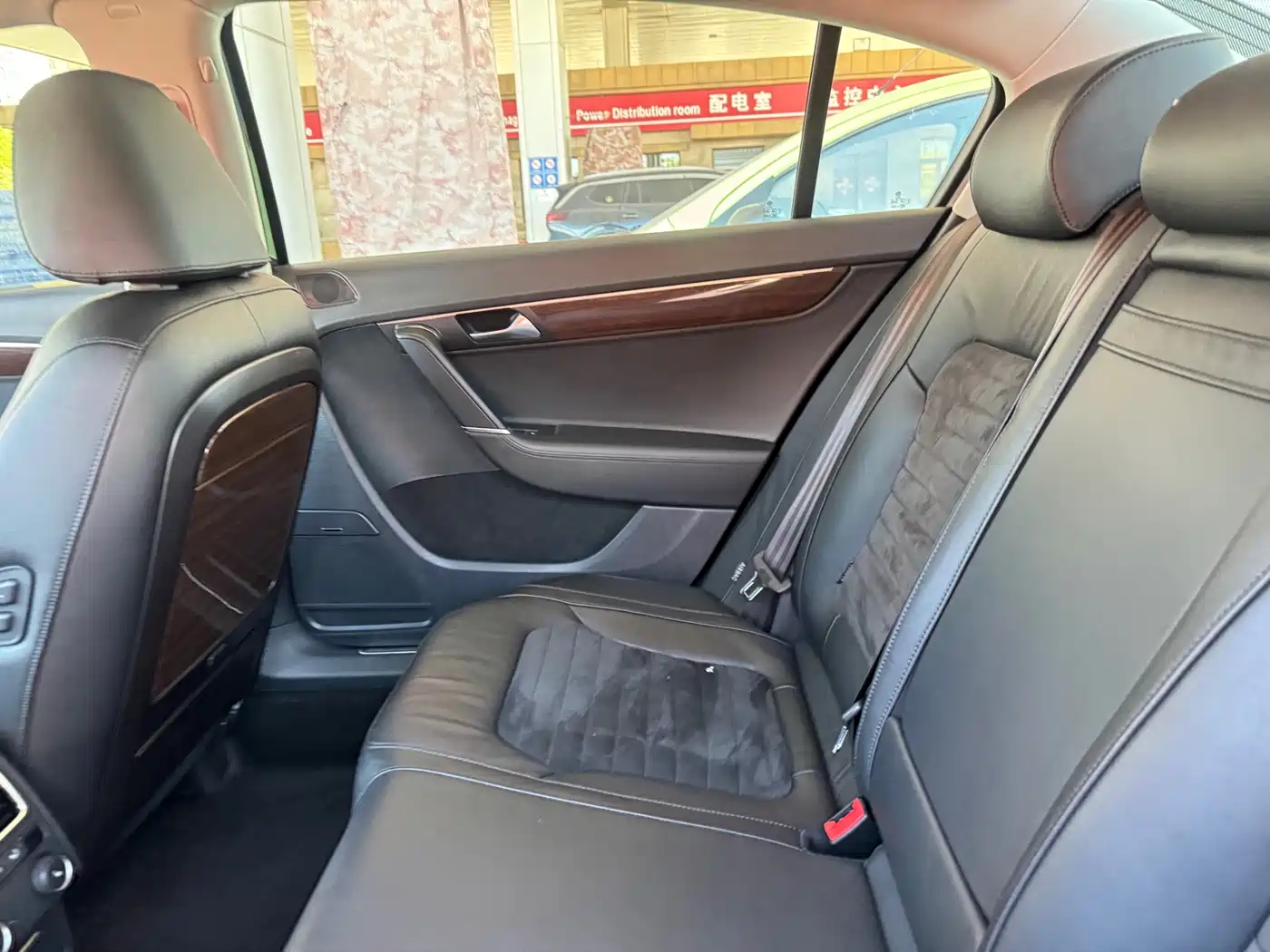 Volkswagen Magotan 2016 2.0TSI Smart Premium фото 13