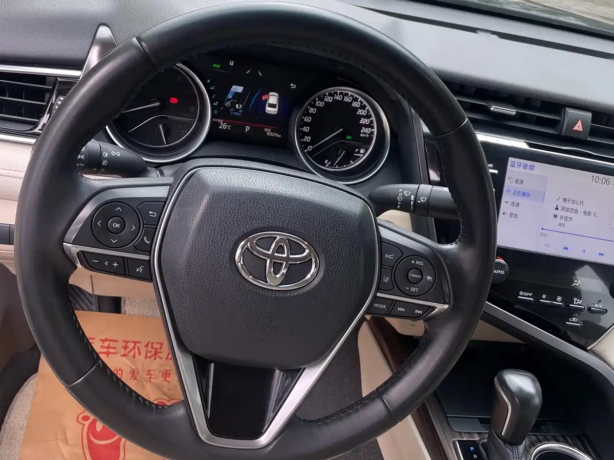 Toyota Camry 2018 2.5G Luxury Edition фото 9