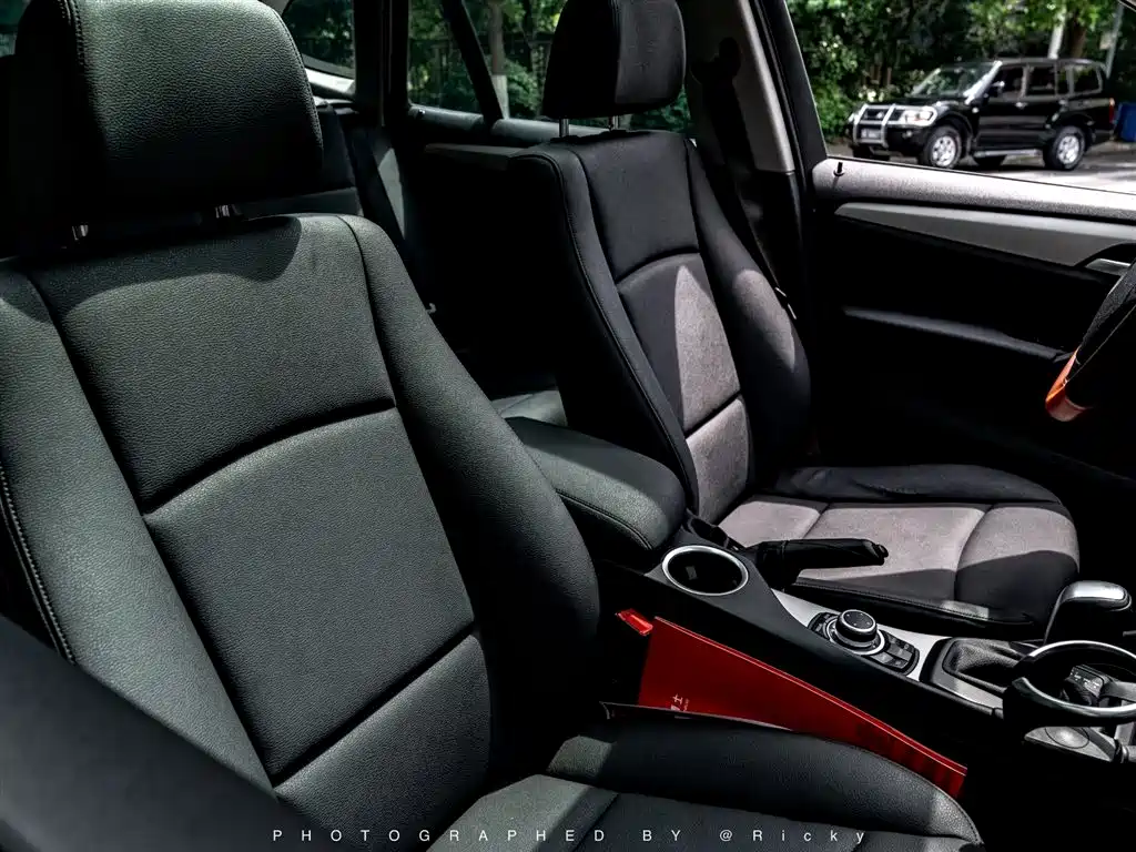 BMW X1 (Import) 2012 sDrive18i Luxury фото 8