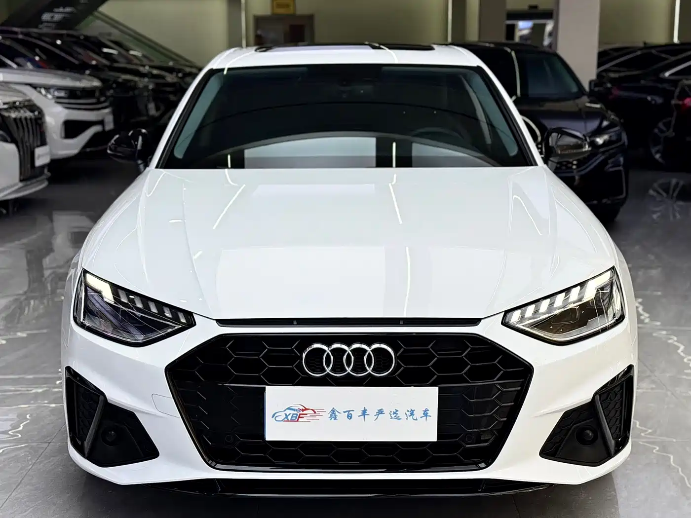 Audi A4L 2022 40 TFSI Luxury Dynamic фото 2
