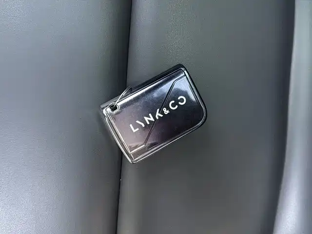 Lynk & Co 03 2023 1.5TD DCT Power Plus фото 20