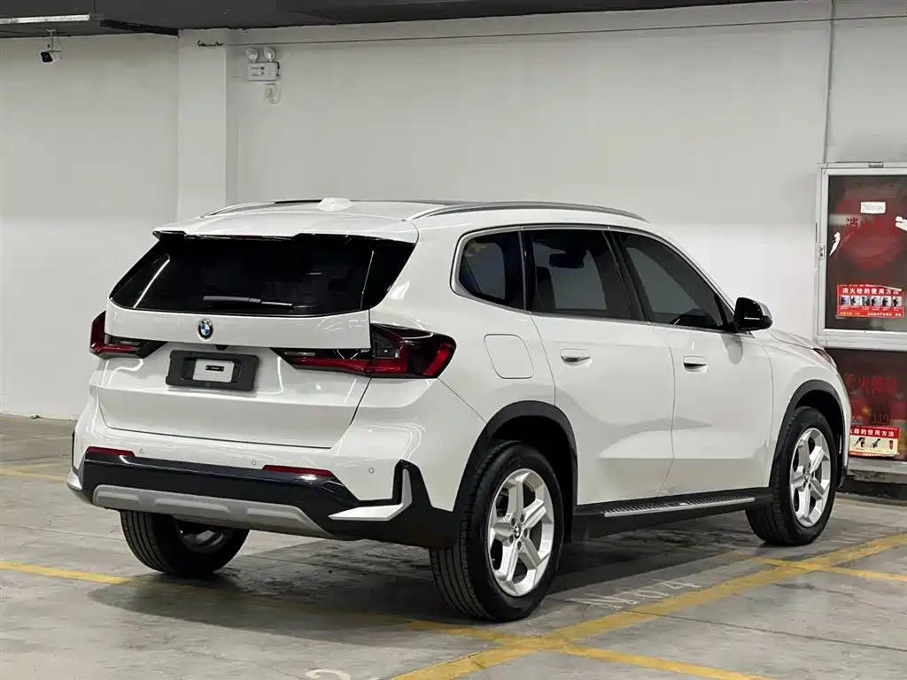 BMW X1 2023 sDrive20Li X Design Package фото 5
