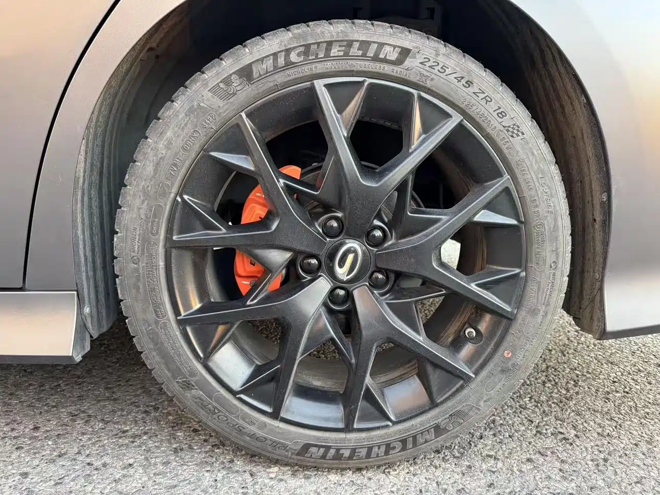 GAC Trumpchi Trumpchi Emkoo 2022 2022 270T DCT J16 R-style Track Edition