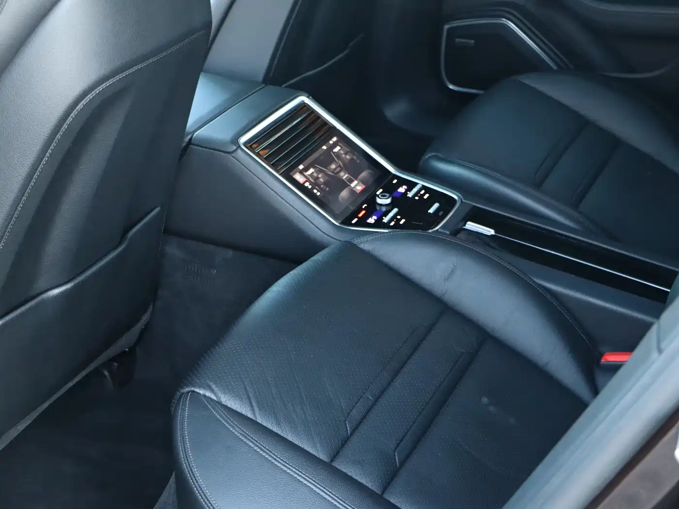 Porsche Panamera 2019 Panamera 2.9T фото 16