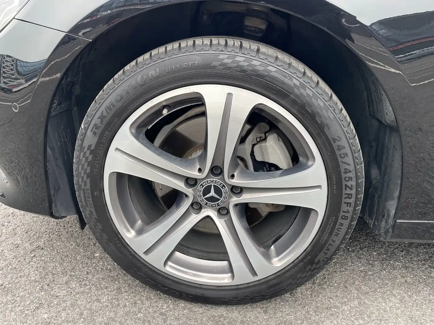 Mercedes-Benz E-Class 2016 E 200 L Sport Type фото 19