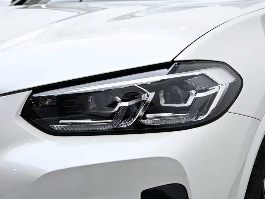 BMW X3 2023 Facelift xDrive30i Leading M Night Package фото 9
