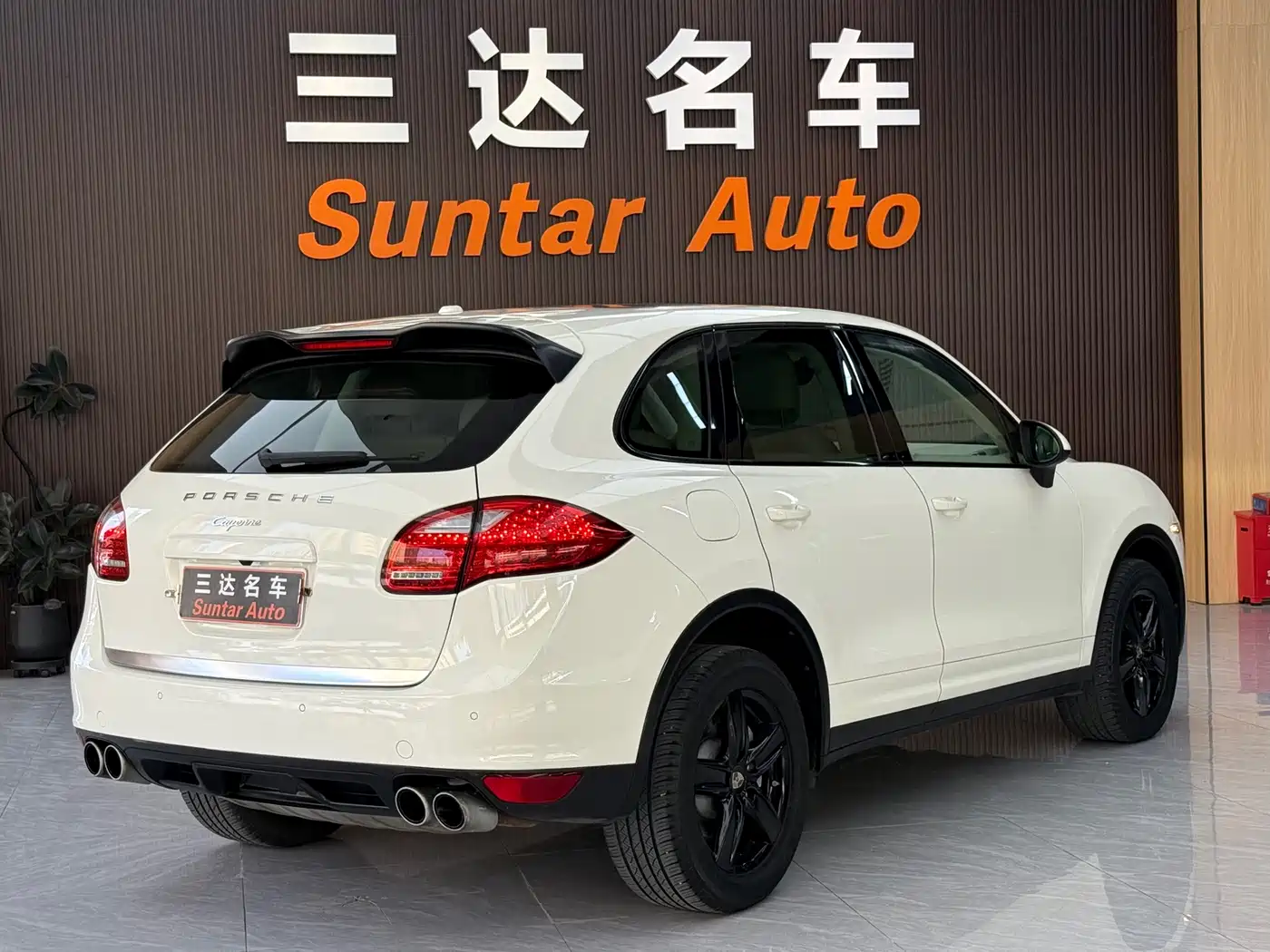 Porsche Cayenne 2011 Cayenne S Hybrid 3.0T фото 6