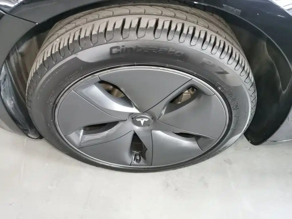 Tesla Model 3 2020 2020 Facelift Standard Range RWD Upgrade