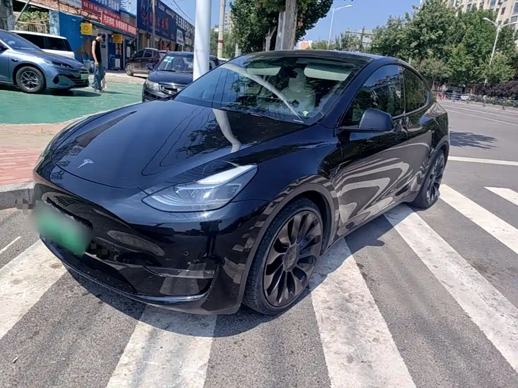Tesla Model Y 2021