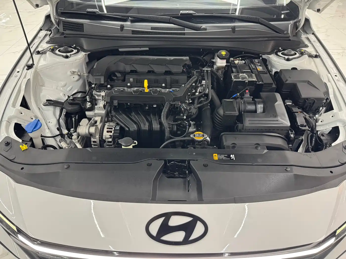 Hyundai Elantra 2023 1.5L CVT GLX Elite Edition фото 29