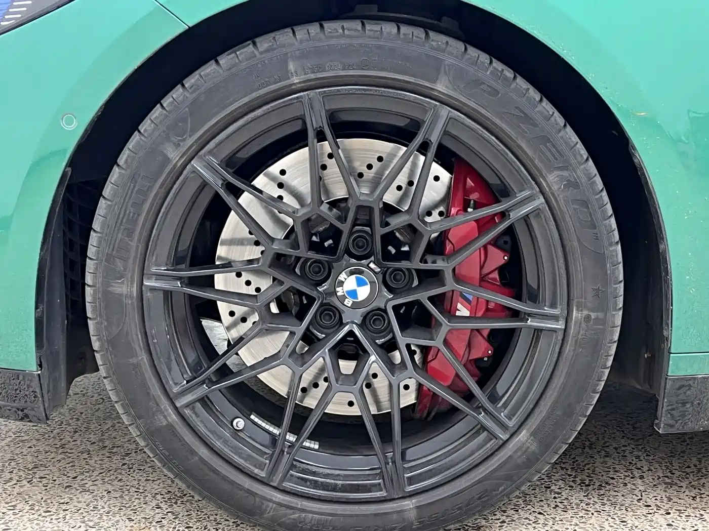 BMW M3 2024 M3 Sedan M xDrive Competition фото 9