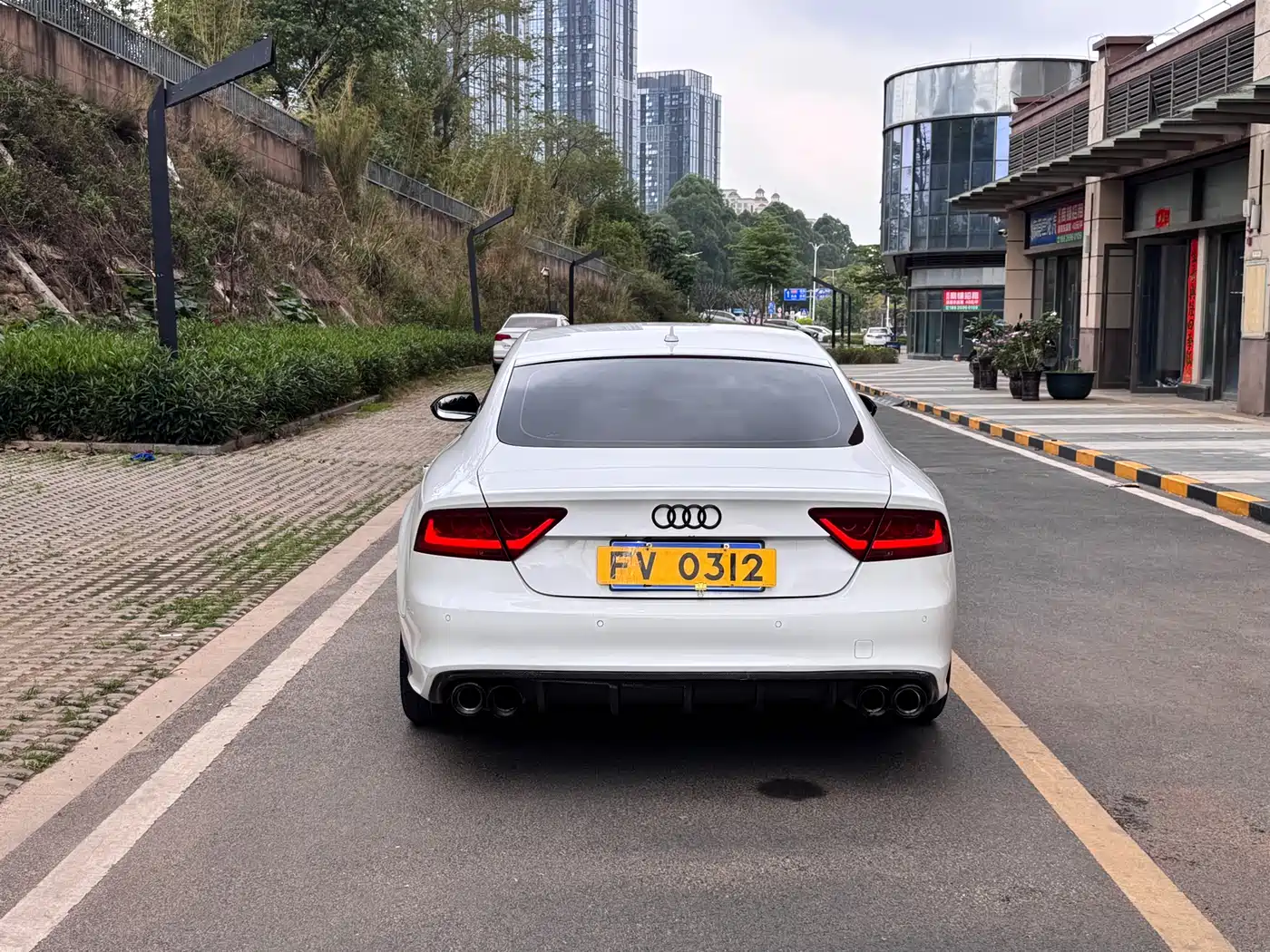 Audi A7 2012 3.0TFSI quattro Luxury Model фото 5