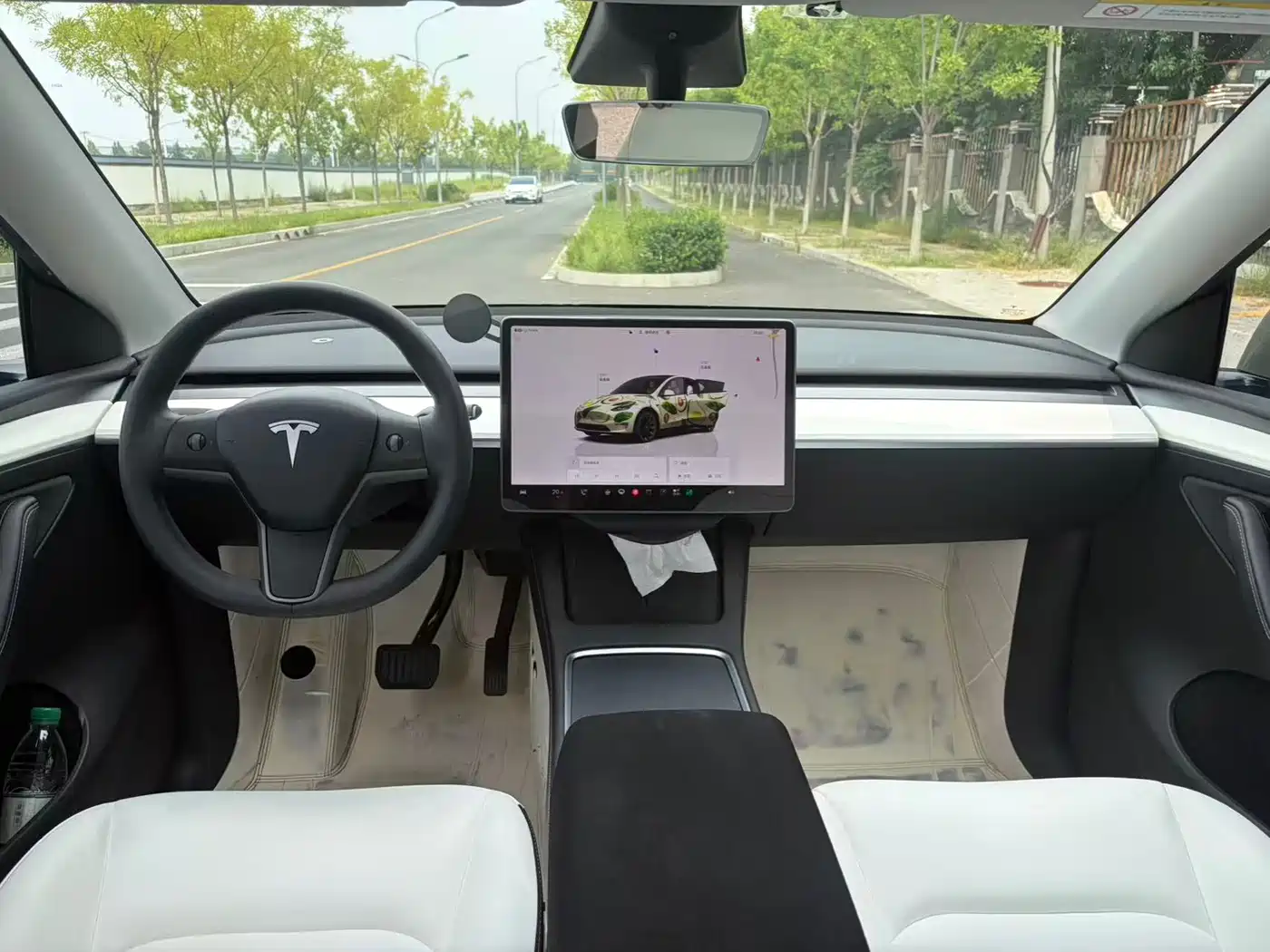 Фото 12 - Tesla Model Y