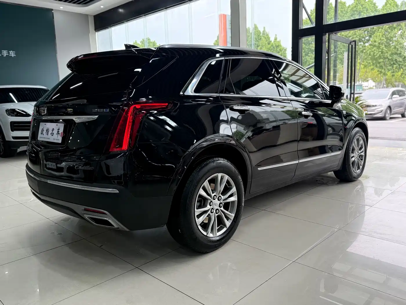 Cadillac XT5 2022 2.0T 4WD Luxury фото 6