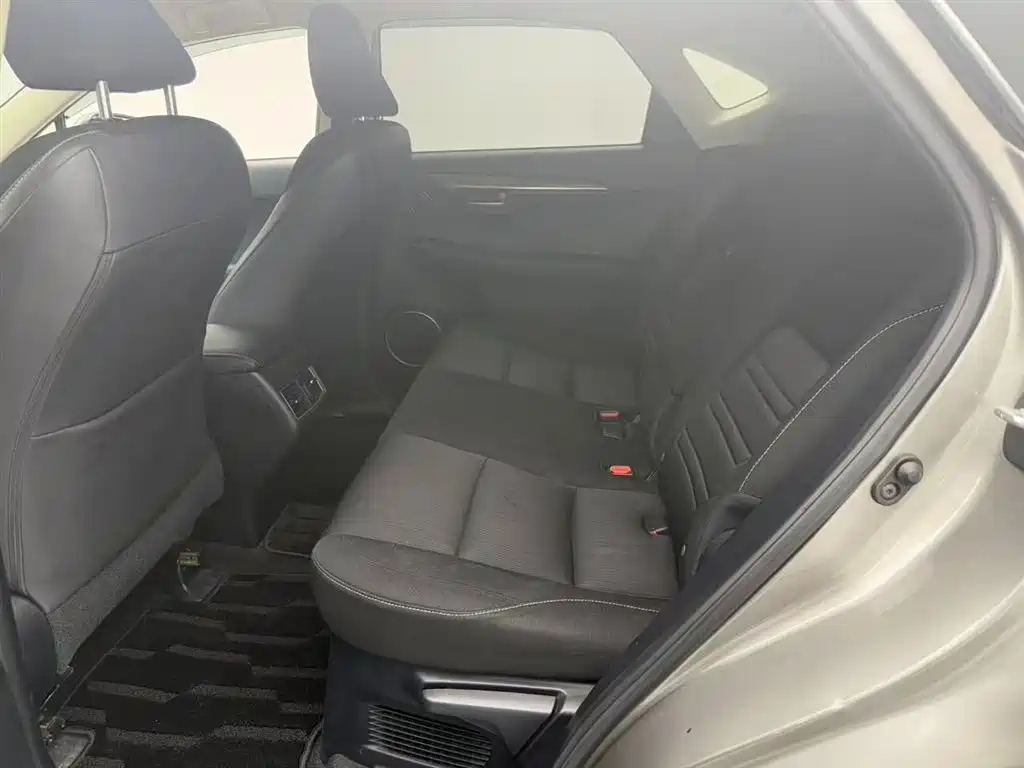 Lexus NX 2015 200 FWD Premium фото 11