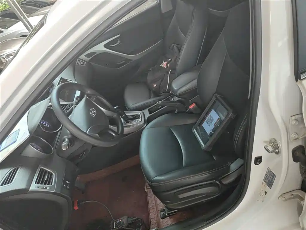 Hyundai Langdong 2016 1.6L Automatic Smart Edition фото 15
