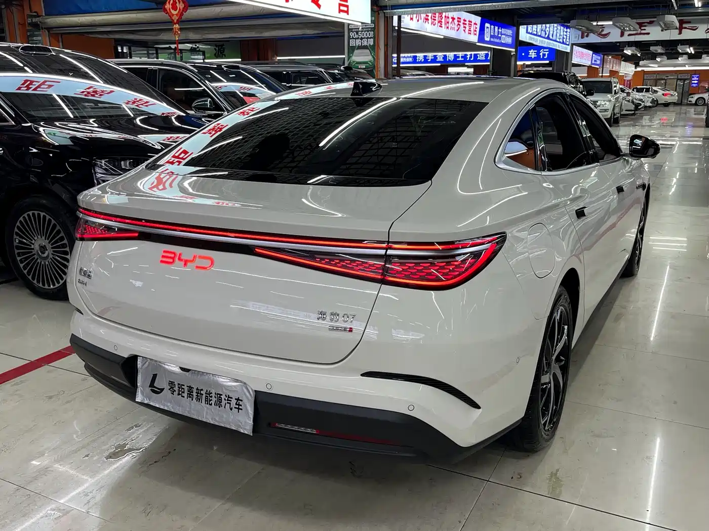 BYD Seal 07 DM-i 2025 2026 DM-i 1.5T 230km Flagship