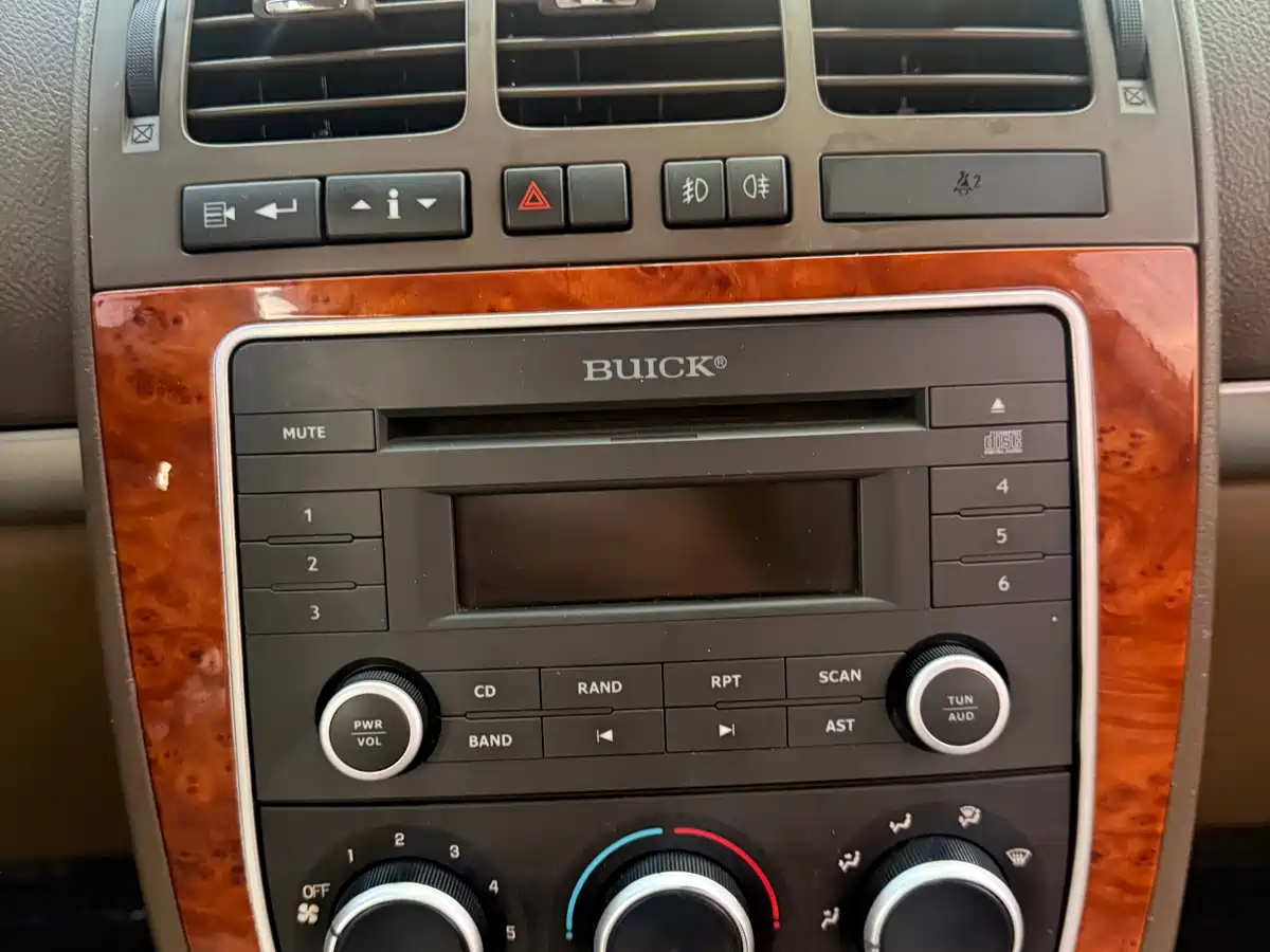 Buick GL8 2014 2.4L Classic Edition фото 15