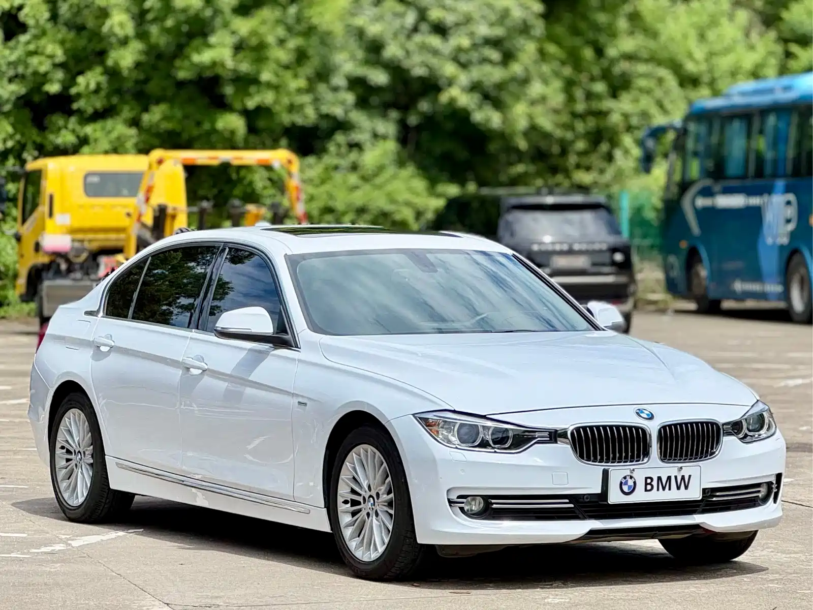 Фото 3 - BMW 3 Series