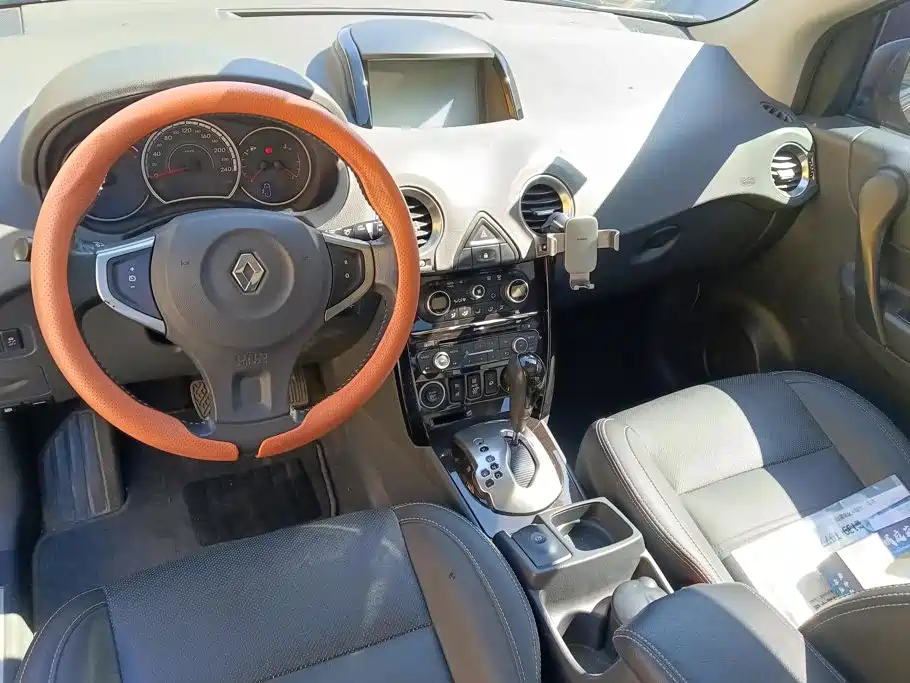 Renault Koleos (Import) 2016 2014 2.5L 4WD Comfort Edition