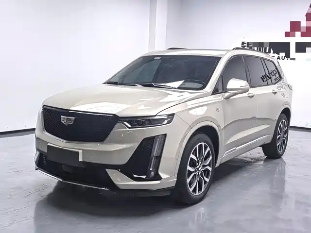 CADILLAC XT6