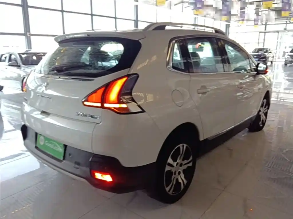 Peugeot 3008 2016 1.6THP Automatic Classic Edition фото 5