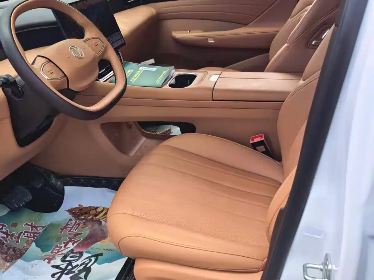Dongfeng Aeolus L8 2025 2025 Plug-in Hybrid