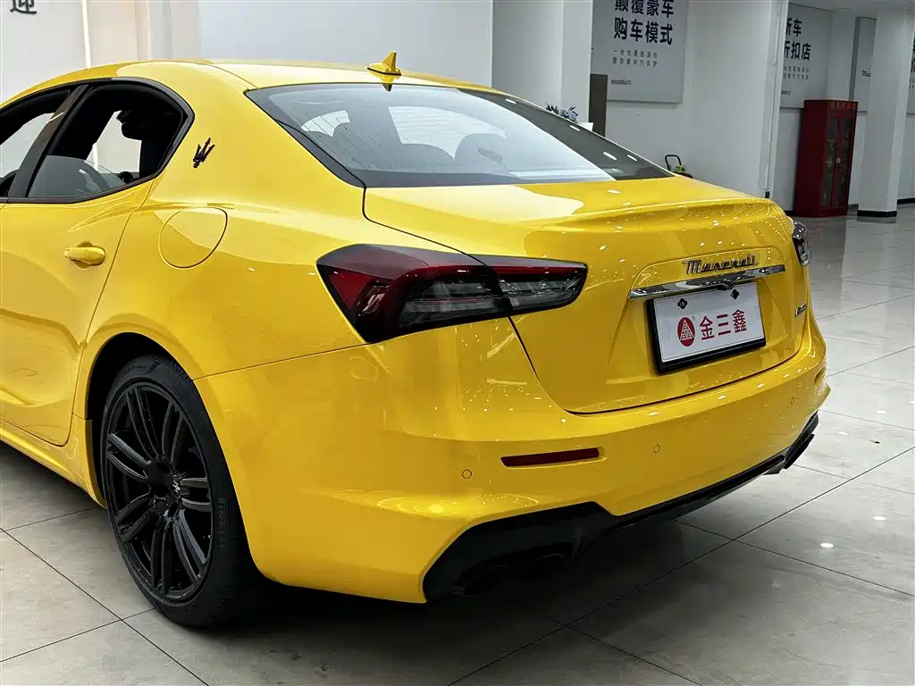 Maserati Ghibli 2024 2022 3.0T Modena